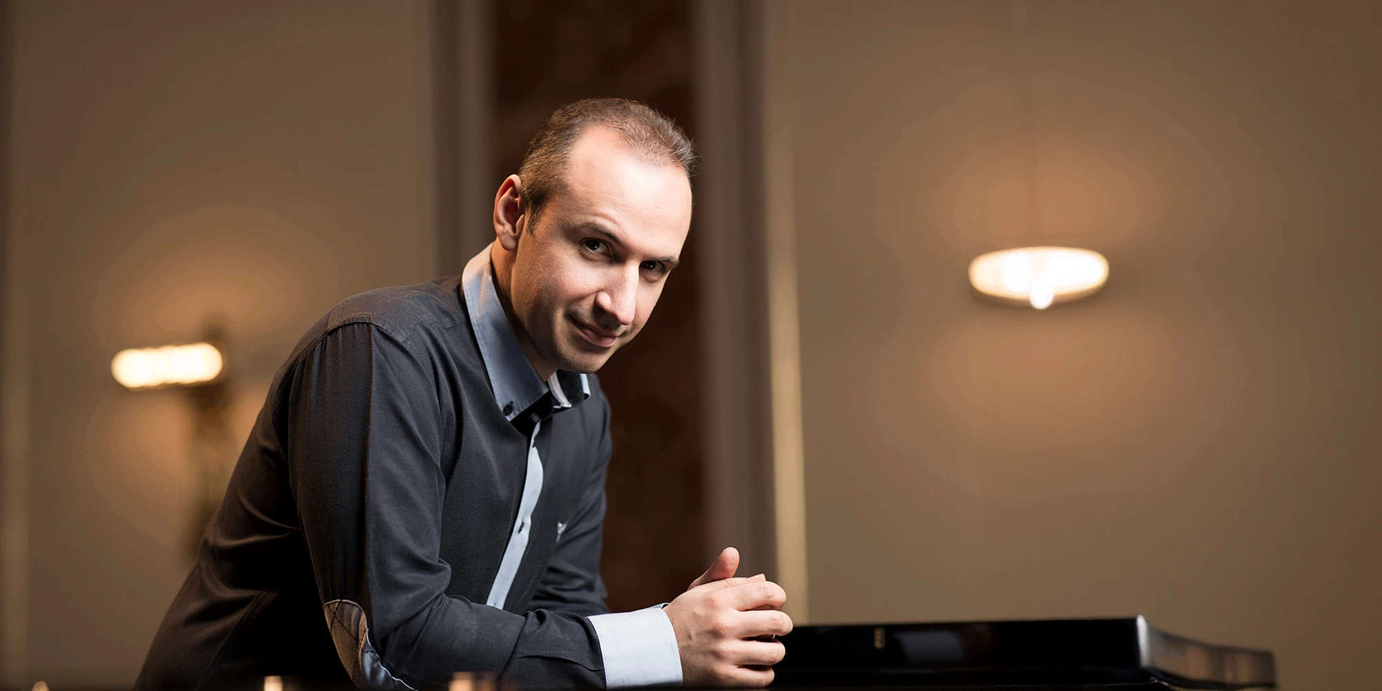 Portrait of pianist Simon Trpceski.